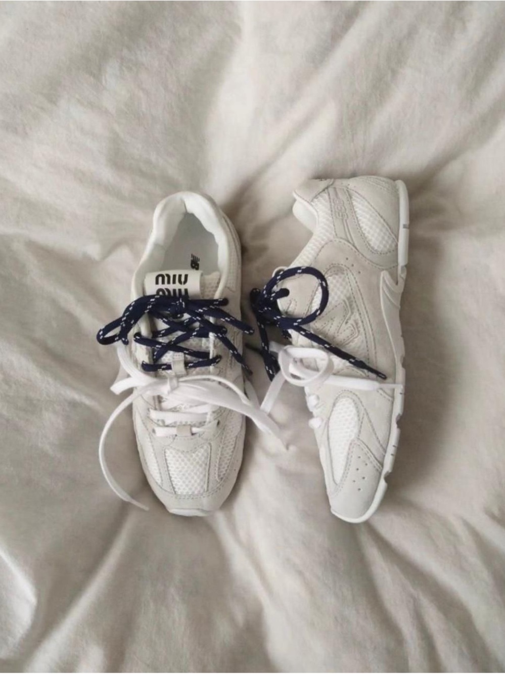 New Balance X Miu Miu 530 SL suede and mesh sneakers - Picture 5 of 8